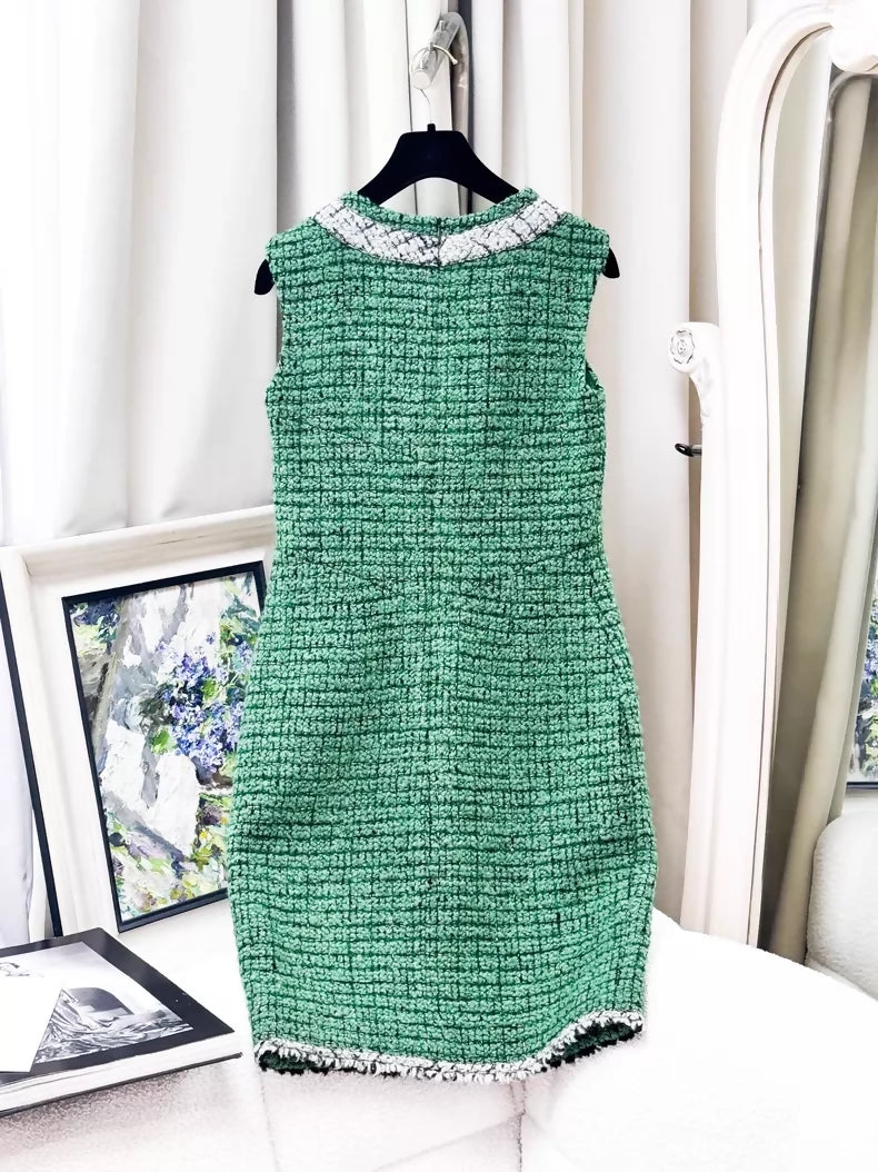 Chanel 25C green tweed Dress