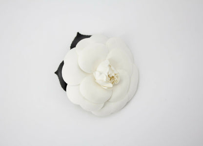 Chanel Vintage 81-85 Velvet Black Leaf White Camellia Brooch