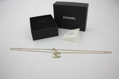 Chanel A20S Leather-threaded Metal Black Gold CC Necklace