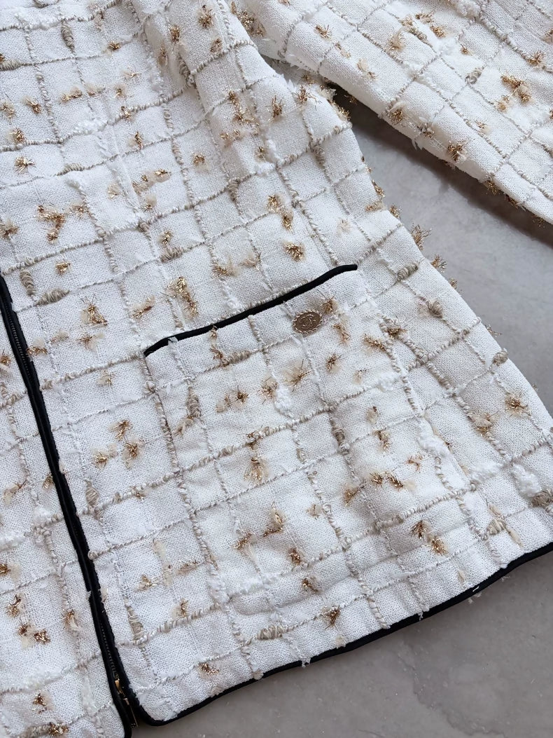 Chanel 19S ecru gold tweed Jacket