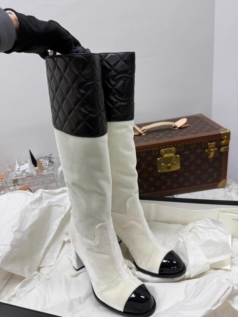 Chanel black and white quilted leather velvet high-heeled knee-high boots