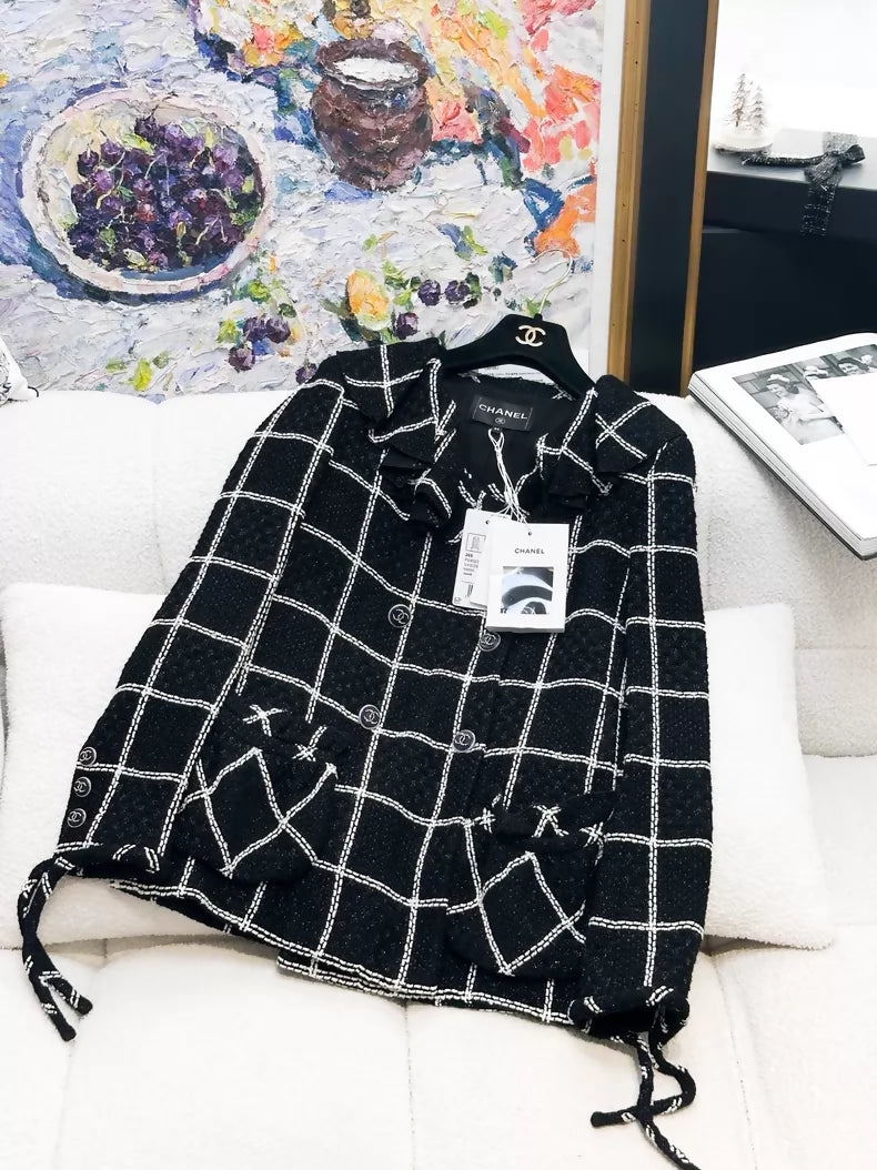 Chanel 20S black and white jacket