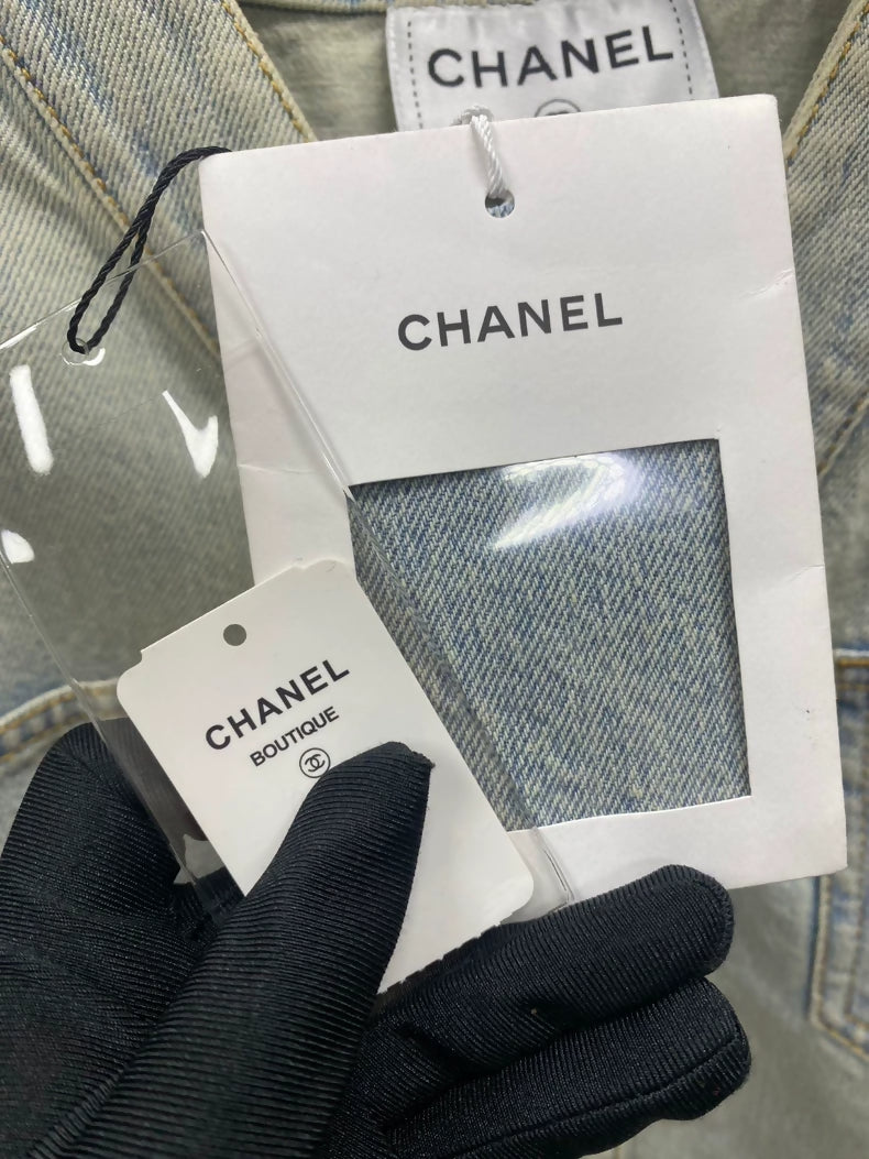Chanel 21C denim jacket