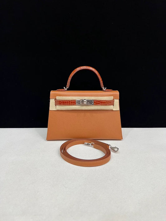 HERMÈS KELLY SELLIER MINI TOUCH GOLD/MIEL MADAM LEATHER/SHINY ALLIGATOR PALLADIUM HARDWARE