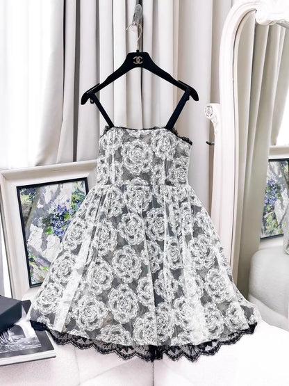 Chanel 10S Black and White lace dress