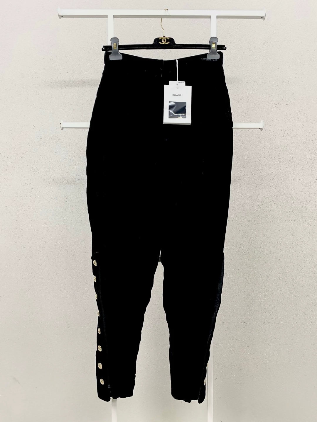 Chanel 20k velvet black buttoned trousers