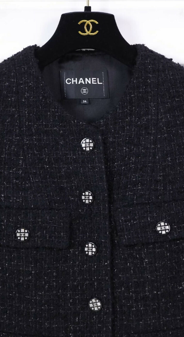 Chanel 21K black tweed diamond-button four-pocket jacket