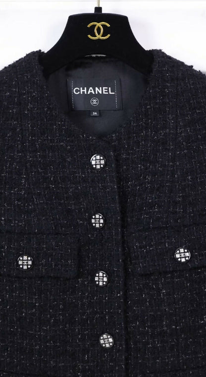 Chanel 21K black tweed diamond-button four-pocket jacket