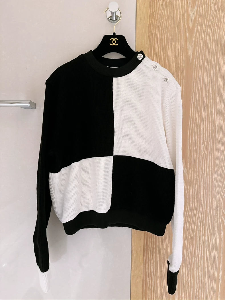 Chanel 21C Black and White Waffle Knit Sweatshirt