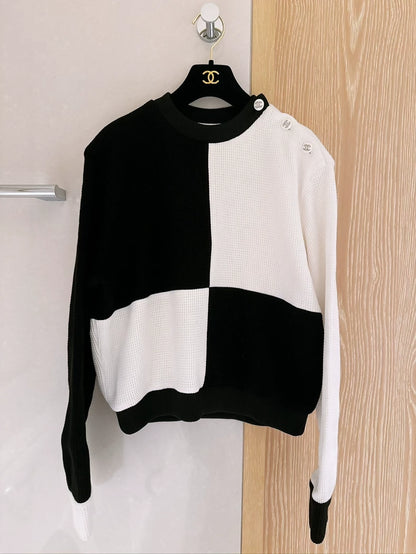Chanel 21C Black and White Waffle Knit Sweatshirt