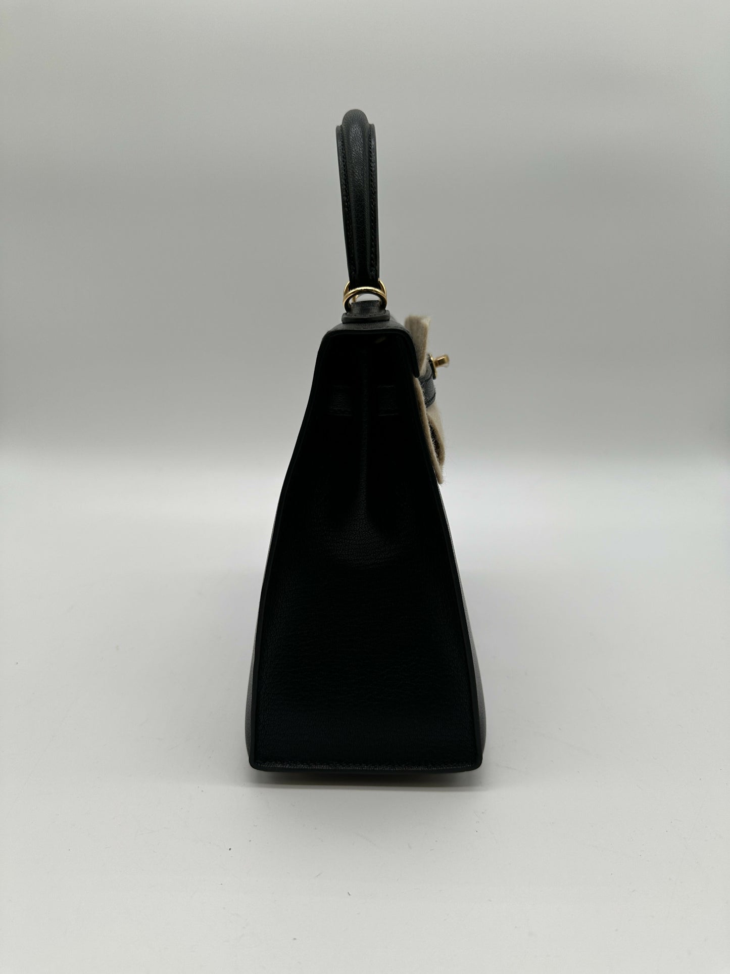 Hermes Kelly 25 Chevre mysore black ghw stamp K