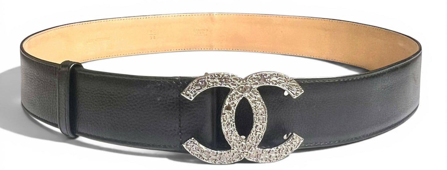 Chanel 08A London Black Caviar Leather Silver CC Charm Emblems Belt Size 95/38