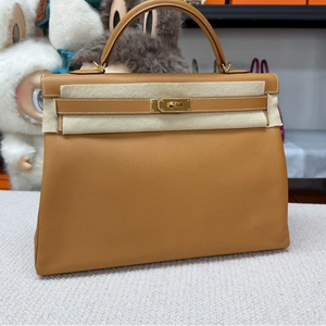 Hermes Kelly 40 Gold Epsom leather with gold hardware