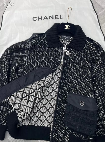 Chanel 25B tweed jacket
