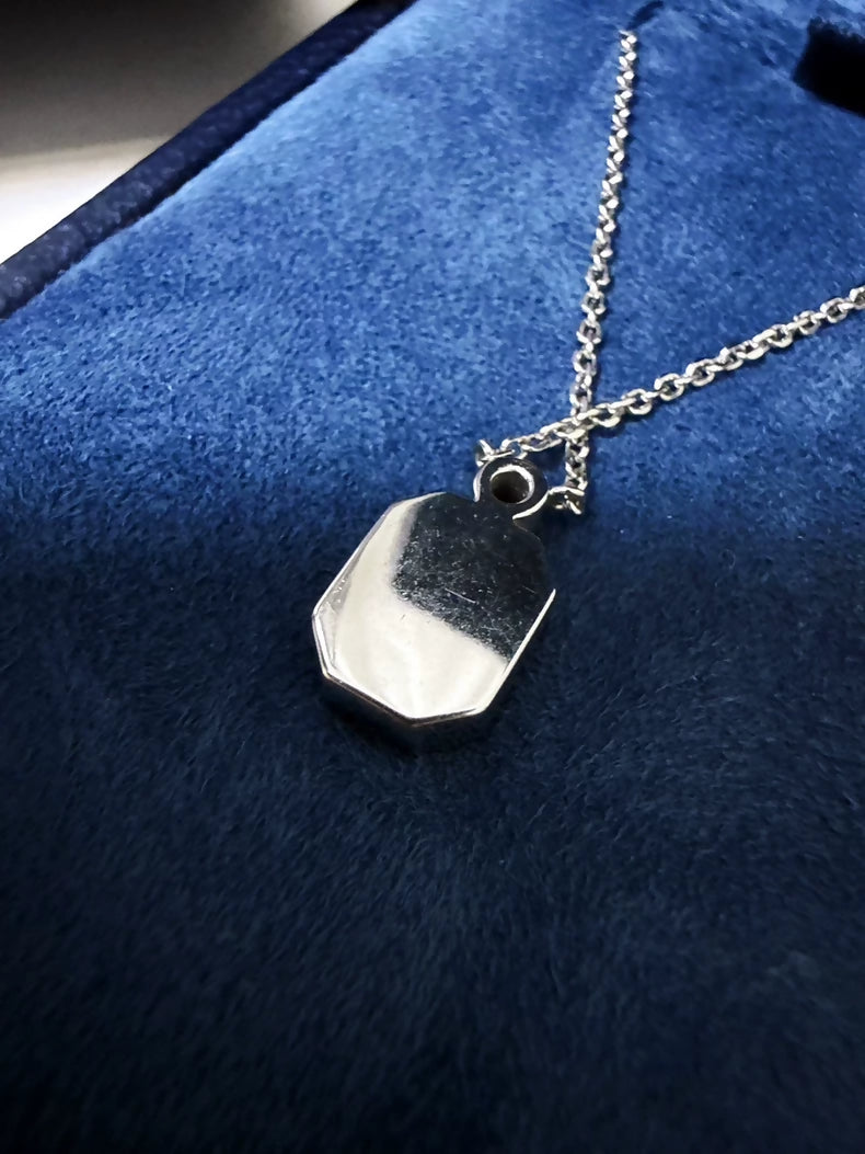 Harry Winston diamond & ruby necklace 2023 Valentine's Day limited edition