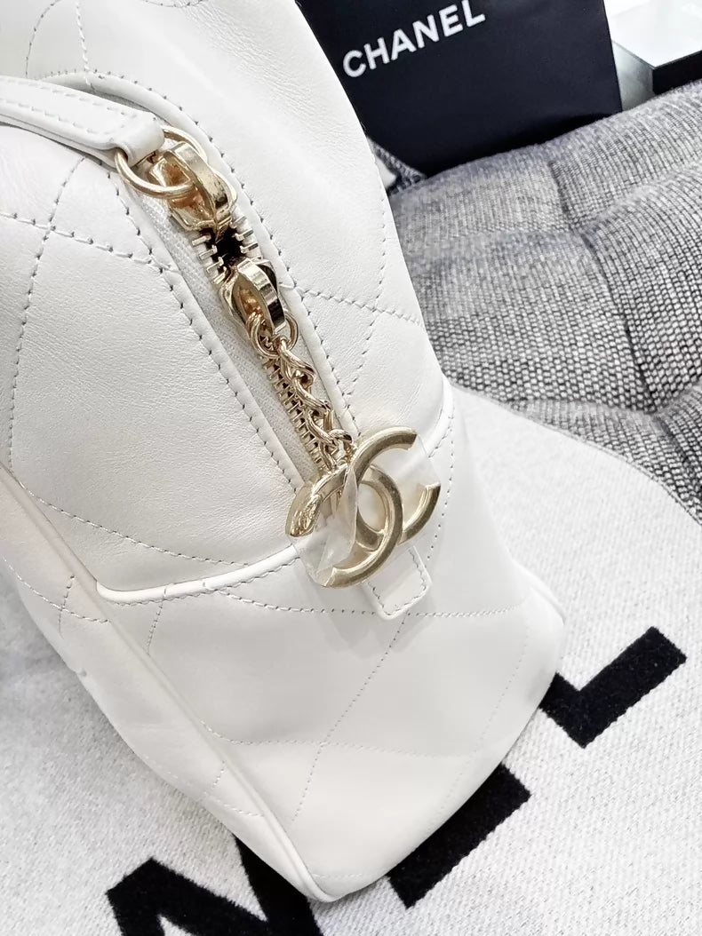 Chanel 23C White tote Bag