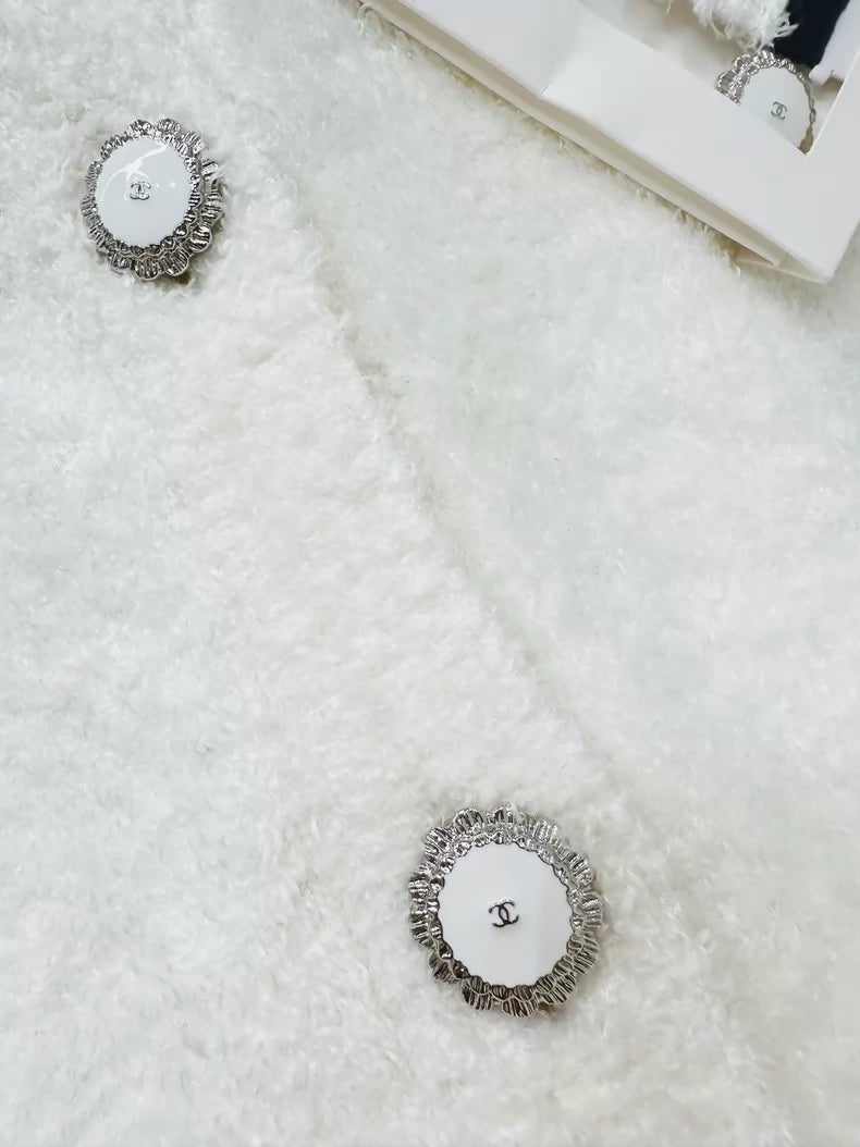 Chanel 26C white lace terry cloth cardigan