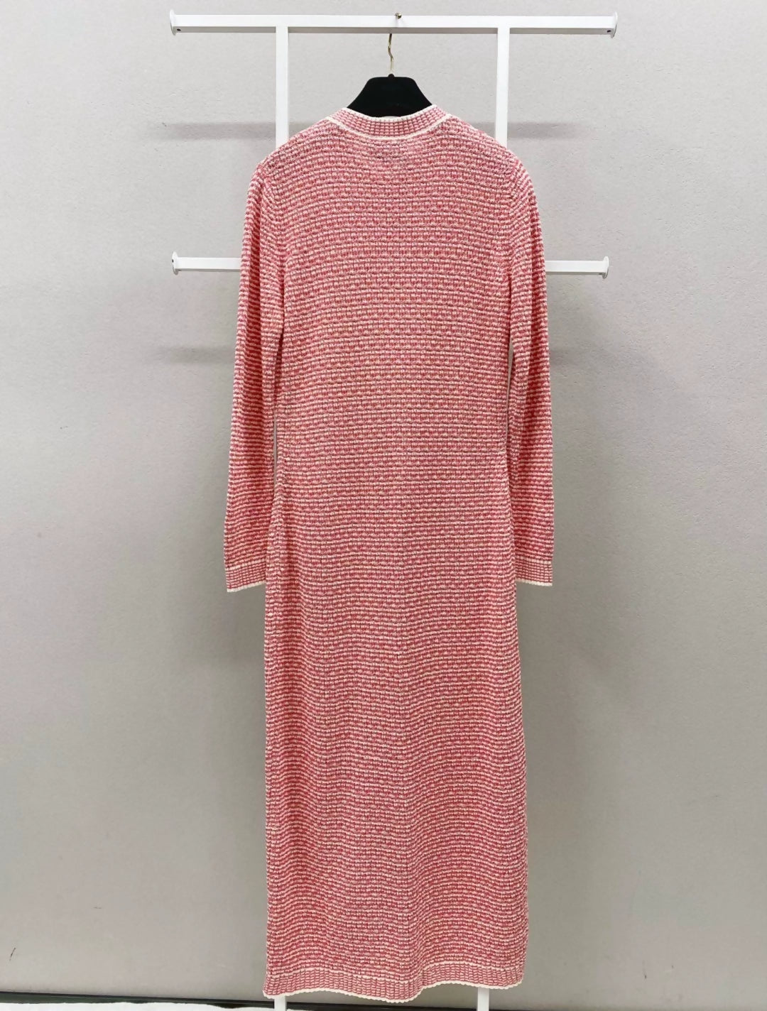 Chanel 21C rose red striped woven long cardigan