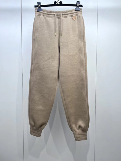 LV 23 Early Autumn Knit sweater pant