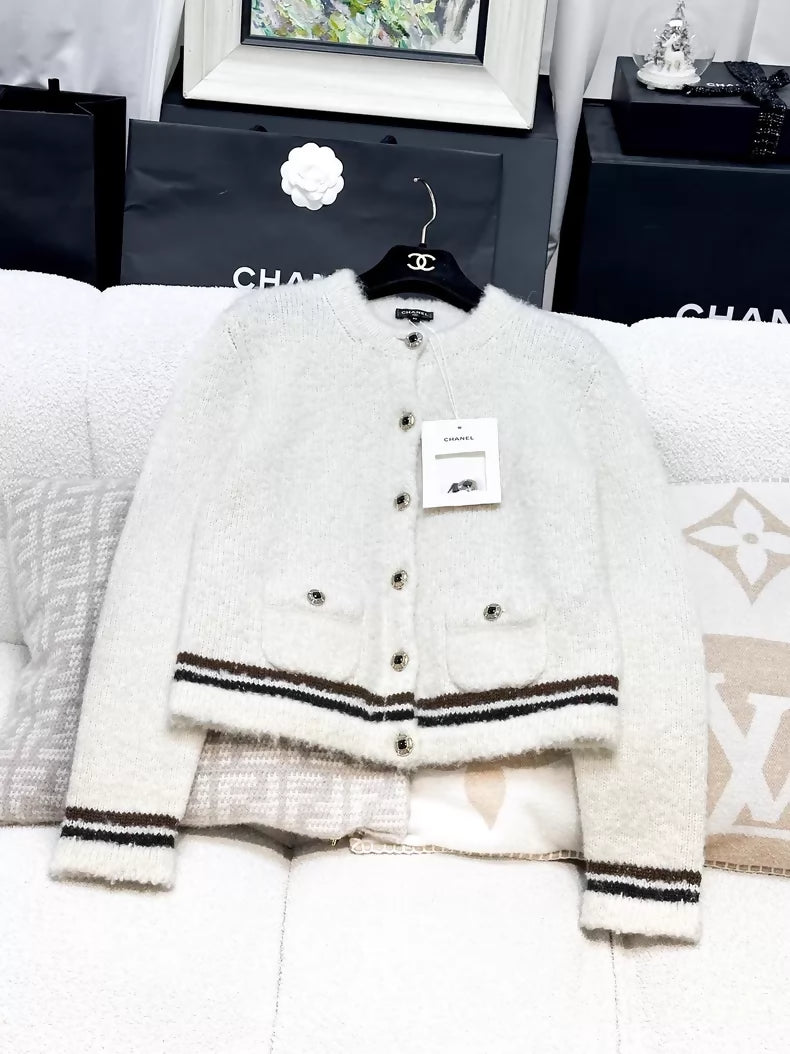 Chanel 25N white cardigan