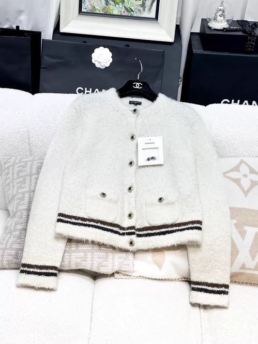 Chanel 25N white cardigan