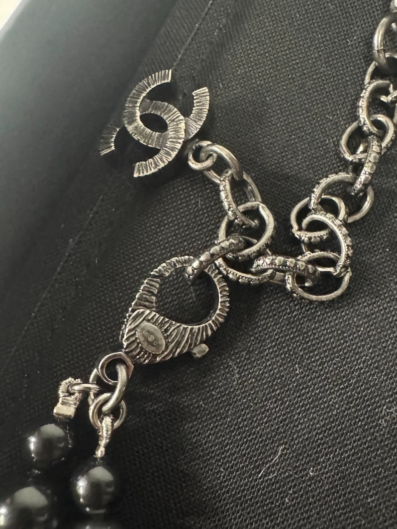 Chanel 22C Black and Gray Double-Layer Pearl Necklace