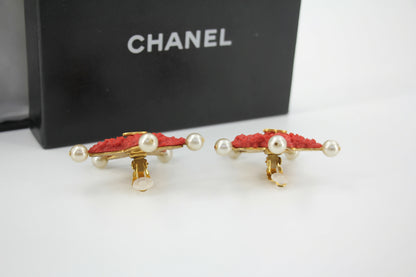Chanel 93C Red Lava Imitation Pearls Gold Plated CC Starfish Earrings