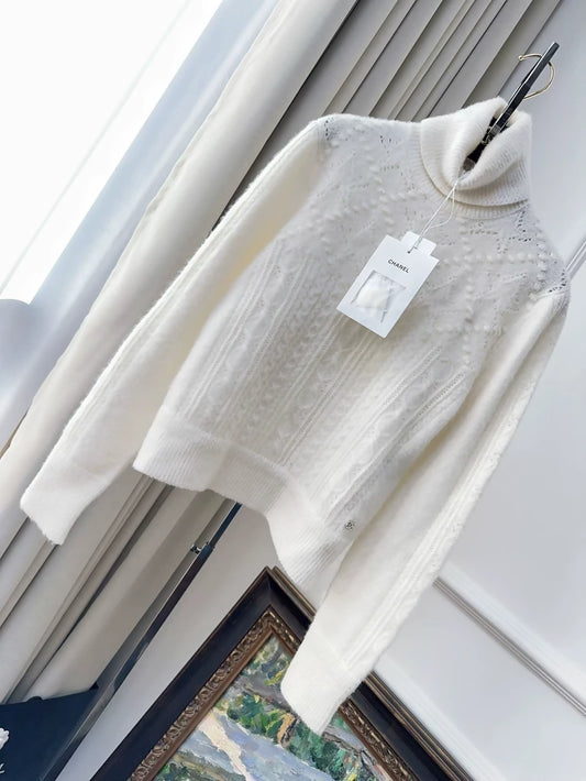 Chanel 23N Coco Neige off-white knitted cashmere turtleneck sweater