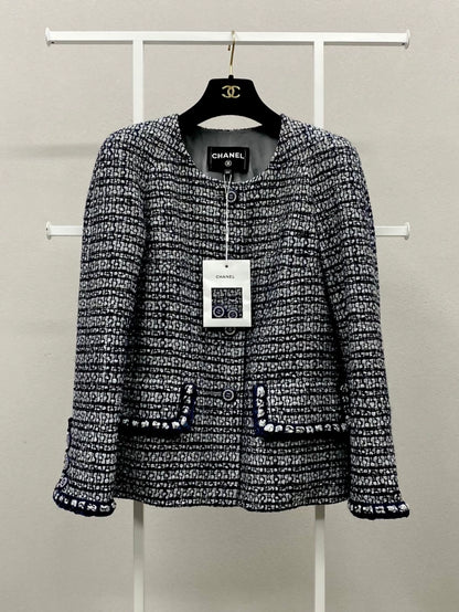 Chanel 19P Grey silver 
navy tweed jacket