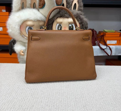 Hermès Kelly 35 in gold brown togo leather gold hardware