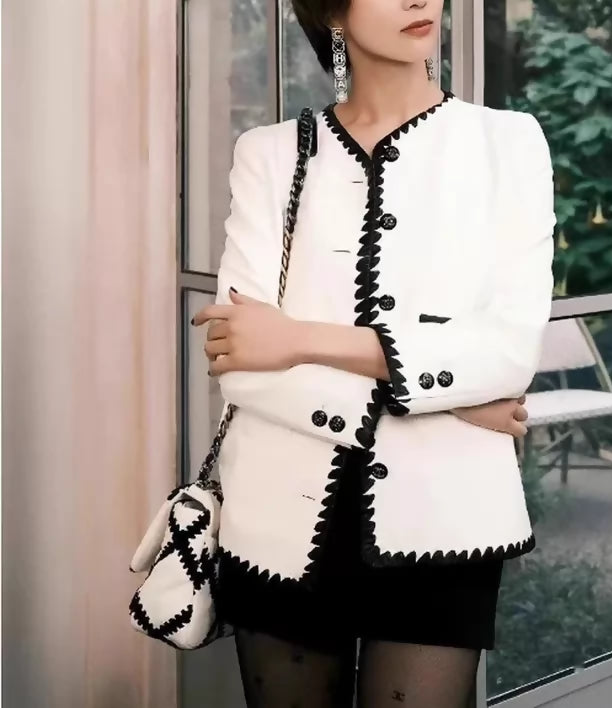 Chanel 21C black and white classic leather jacket