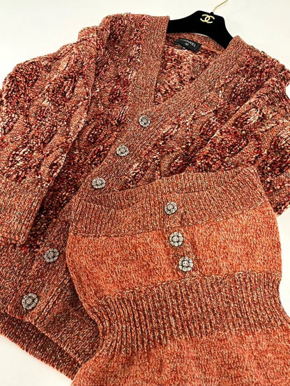 Chanel 22 set in red cashmere 38FR