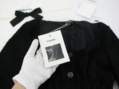 Chanel Fall-Winter 2025/26 Pre-Collection Iridescent Wool Tweed & Cotton Tulle Short Sleeved Top