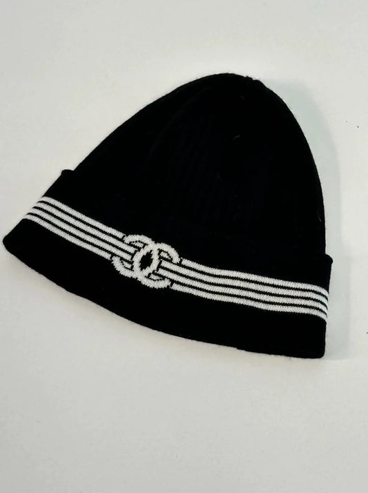 Chanel 25S black and white knit beanie