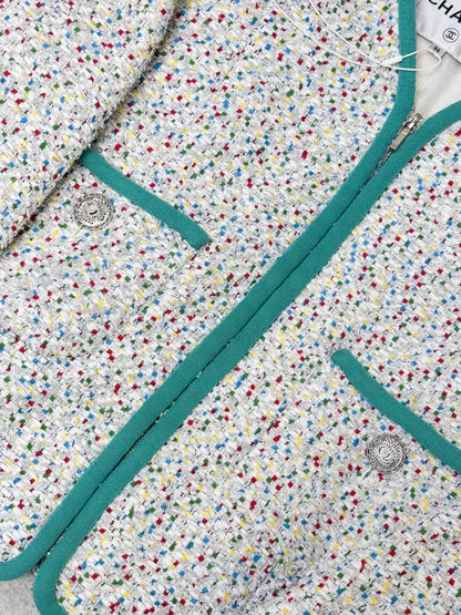 Chanel 17s Multicolor tweed jacket