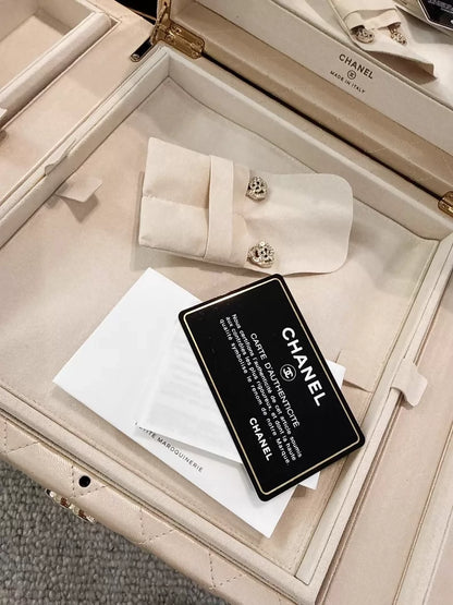 Chanel 16A champagne gold quilted lambskin largest size jewelry case/box
