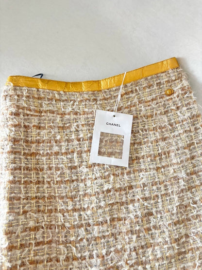 Chanel 19A Ecru Gold Tweed Skirt