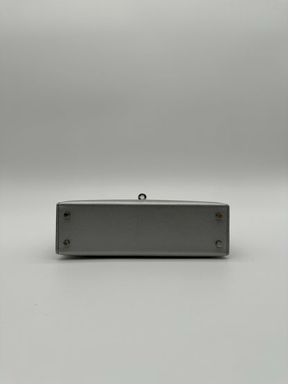 Hermès Kelly 20 Argent Chèvre PHW K 2026