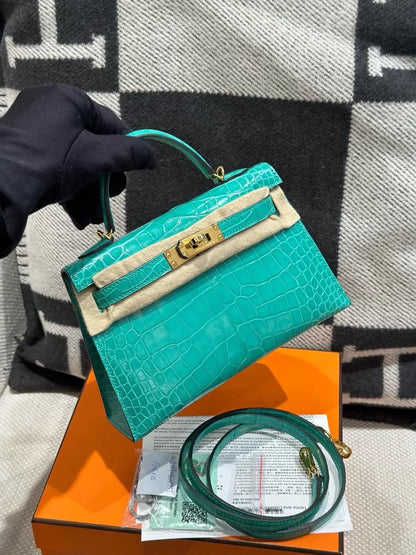 Hermes Mini Kelly 20 Vert Jade shiny crocodile leather gold harwdare