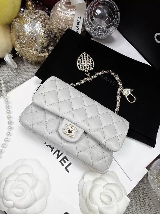 CHANEL 25A CF mini light grey quilted lambskin heart charm bag
