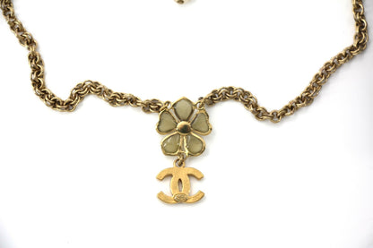 Chanel Vintage 06P Gripoix Green Flower Pendant Gold-Tone Necklace