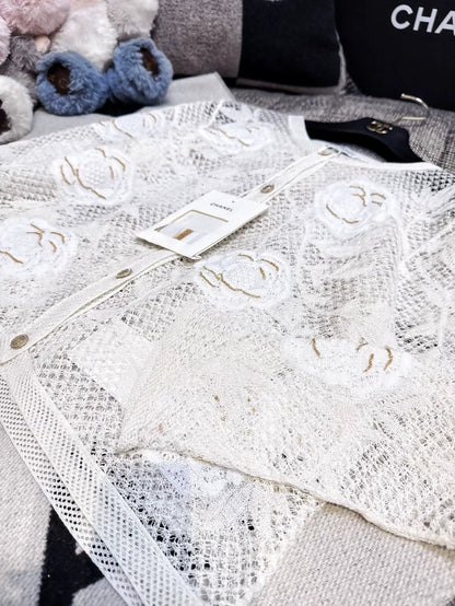 CHANEL 26C  White Openwork Knit Camellia Gold Thread Cardigan