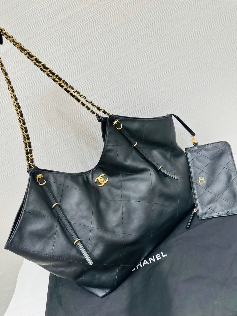 Chanel 25 maxi tote