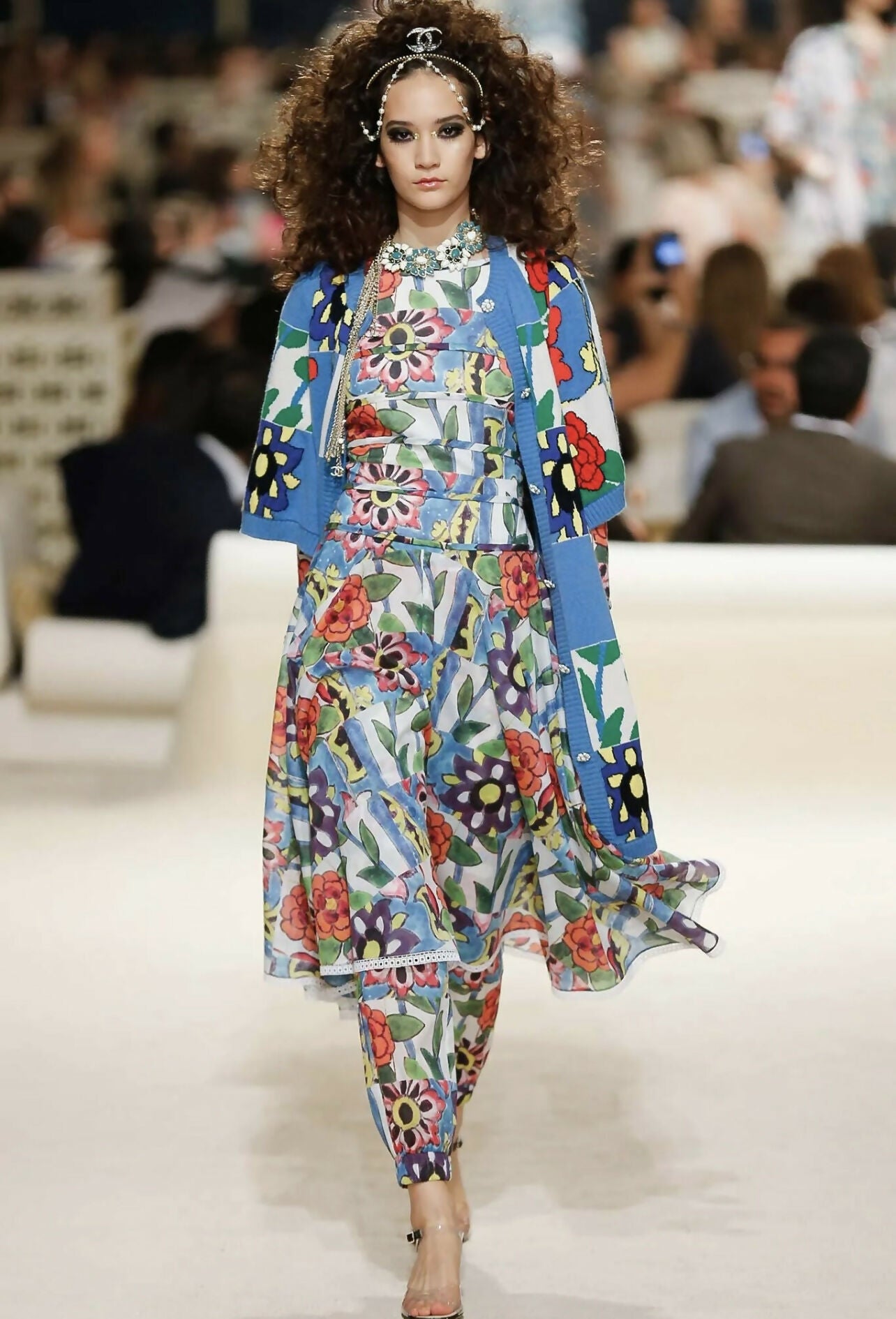 Chanel 15C Dubai CC Logo Kaleidoscopic Shirt Blouse FR 40