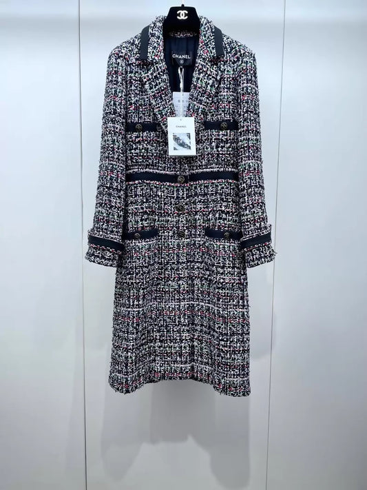 CHANEL 23C black & multicolour tweed jacket