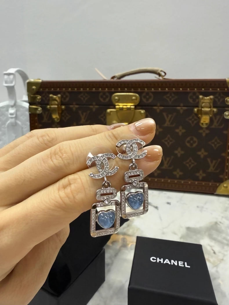 Chanel 25P aquamarine and sapphire blue heart-shaped perfume bottle diamond pendant earrings