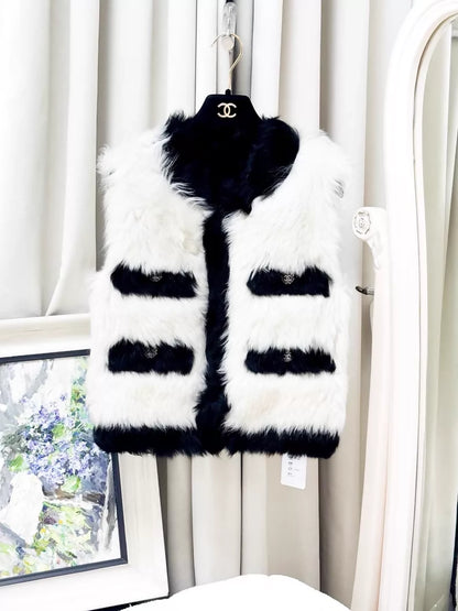Chanel Fall/Winter 2021 black and white fur vest jacket