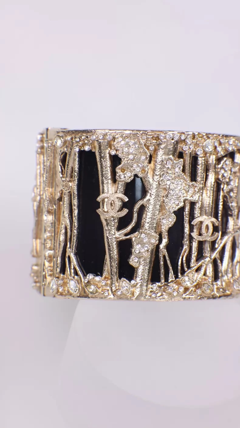 Chanel 2011 Plain Gold CC Tree Branch Edge Acrylic Bangle