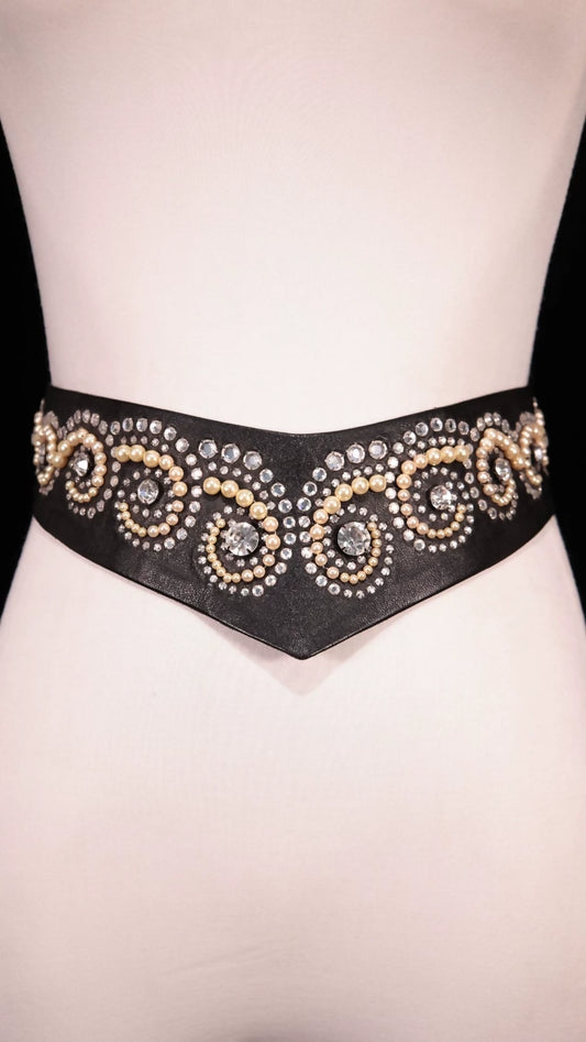 Chanel 2002 black leather belt with rhinestones and pearls
