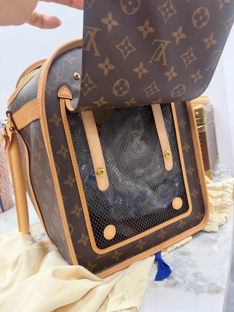 New Louis Vuitton monogram pet bag with shoulder strap